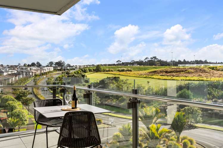 304/2 Bluegrey Avenue Stonefields_15