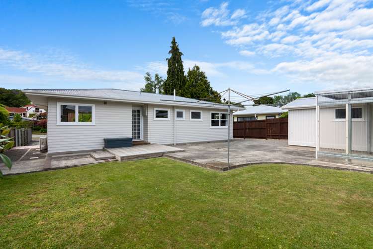 52 Eighty Eight Valley Road Wakefield_21