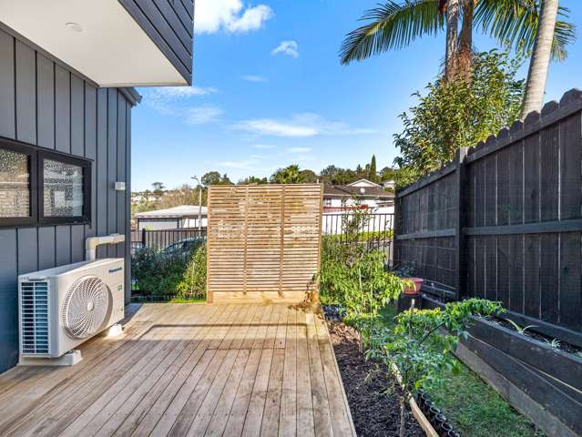 1B Tacitus Place Totara Vale_2