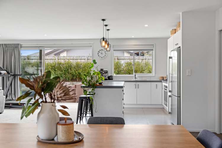 110 Puhirake Crescent Pyes Pa_7