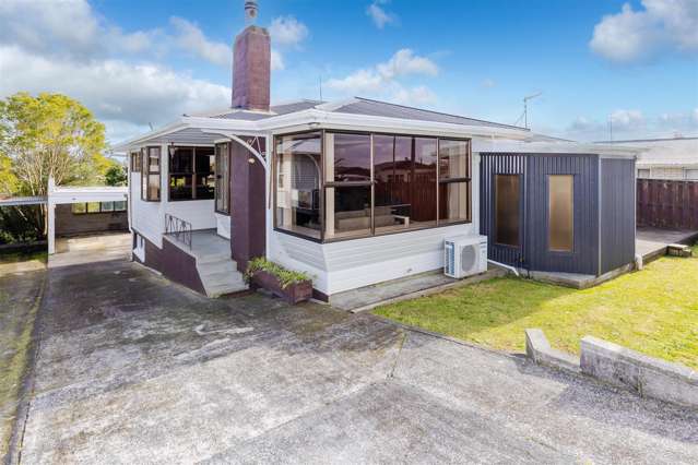 167 Russell Road Huntly_3