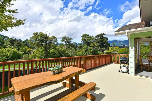 54a Larchmont Grove Totara Park_3