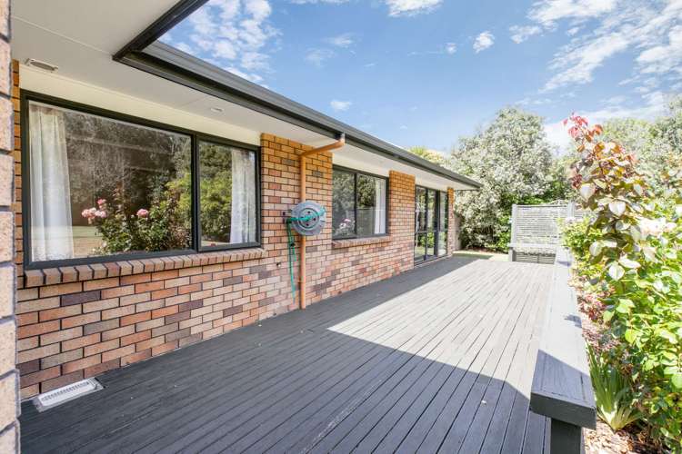 16 Awaroa Stream Drive Waiuku_16