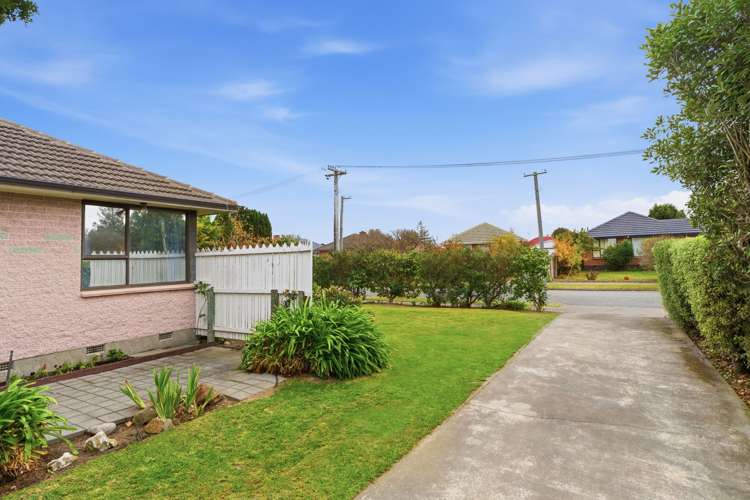 9 Appleby Crescent Burnside_16