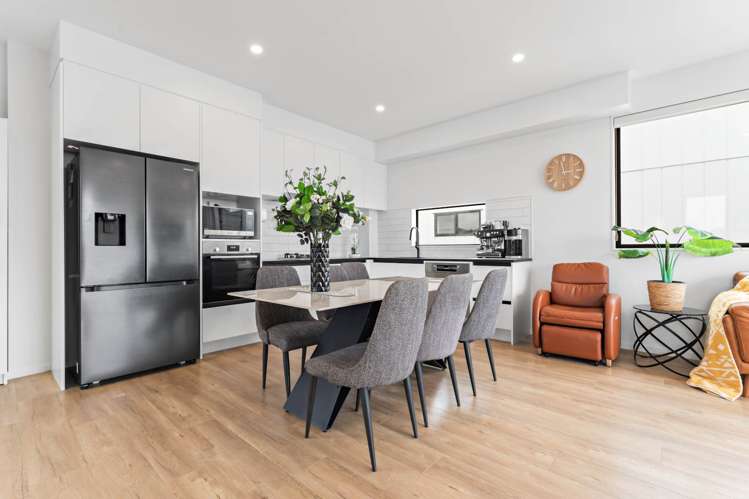 1/258 Lake Road Hauraki_19