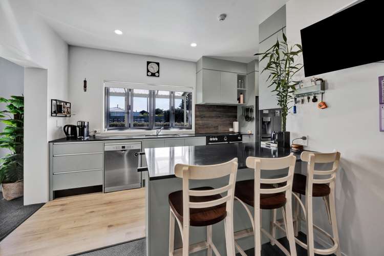 32 Fox Street Opunake_6