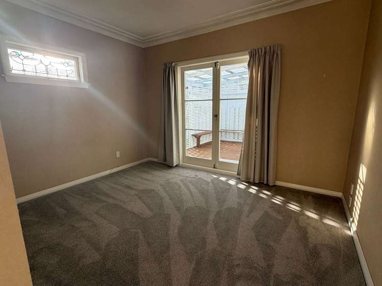 19 Koromiko Street New Lynn_9
