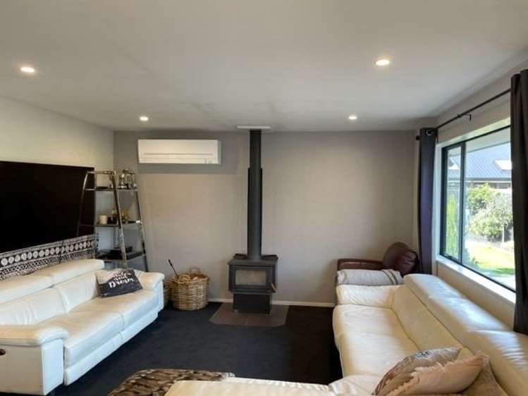 4 Fearne Drive Woodend_6