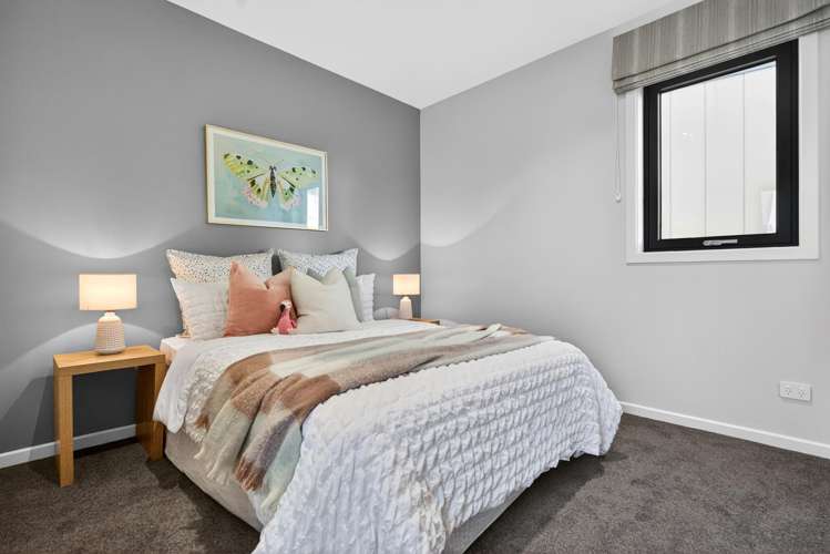 35 Otuwairoa Esplanade Opaheke_17