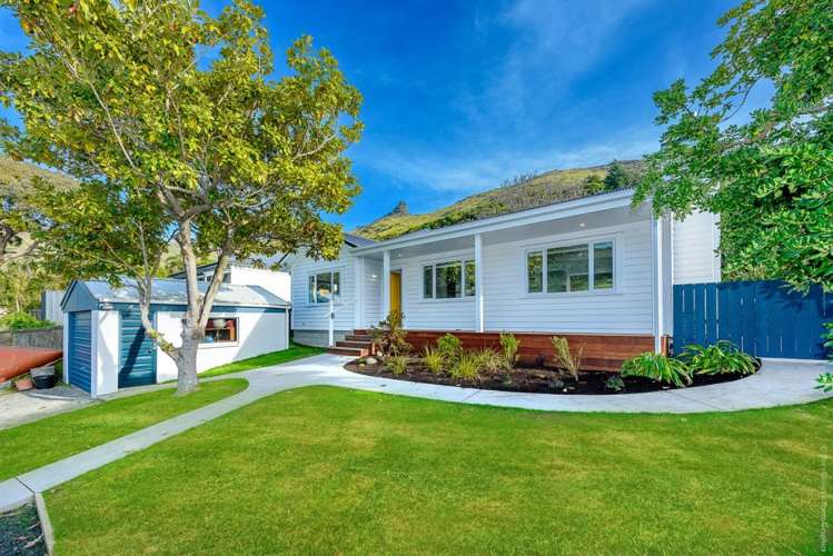 53 Port Hills Road Heathcote Valley_21