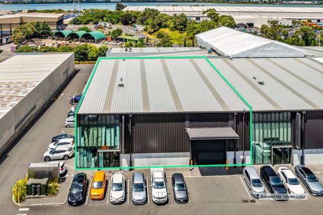 CBRE | 718sqm Central A-Grade Industrial