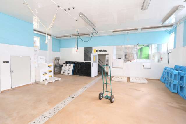 8 Foreshore Road Bluff_3
