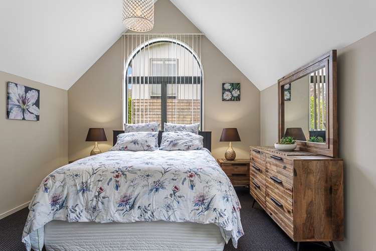 24 Cornwall Road Lyttelton_13