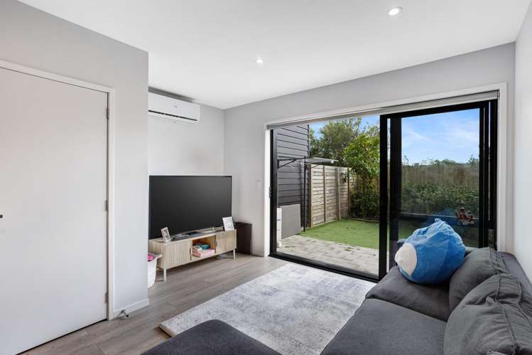 28 Whati Lane Henderson North_12