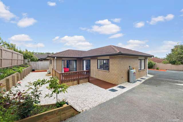 45 Makora Road Massey_1