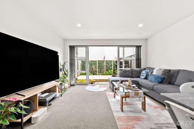 1115b High St Taita_3