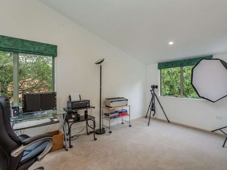 81 Tanekaha Road Titirangi_12