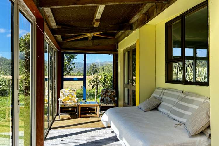 1100 Nikau Road, SH67 Mokihinui_12