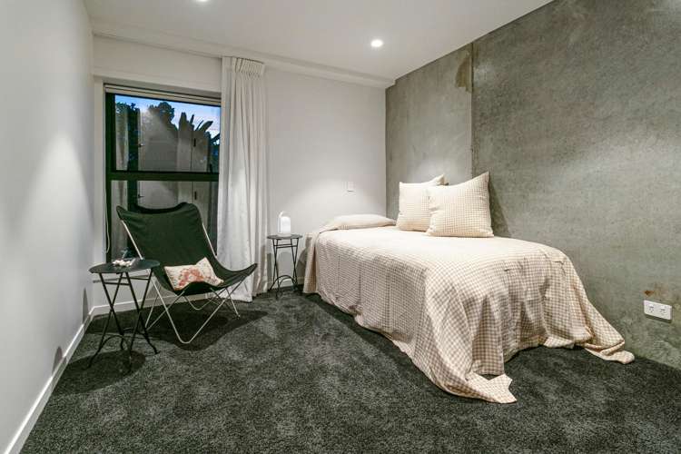 1/279 Lake Road Belmont_12