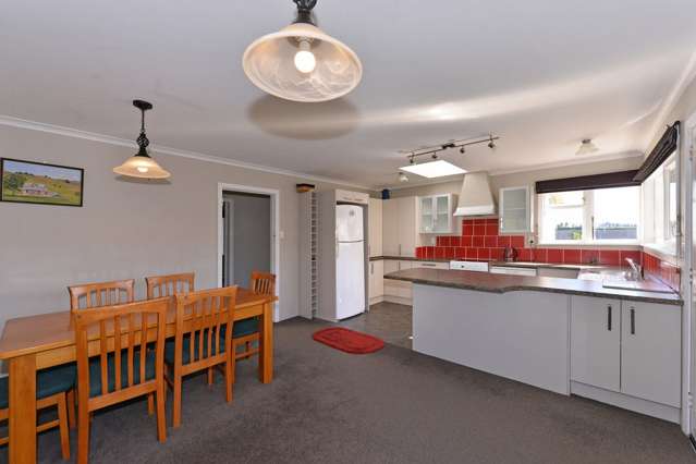 259 Ranzau Road Hope_4