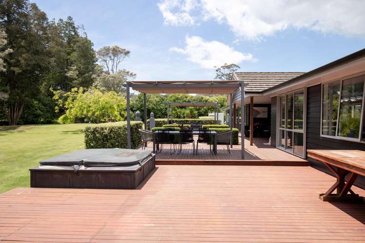 180C Dimmock Road Waitakaruru_13