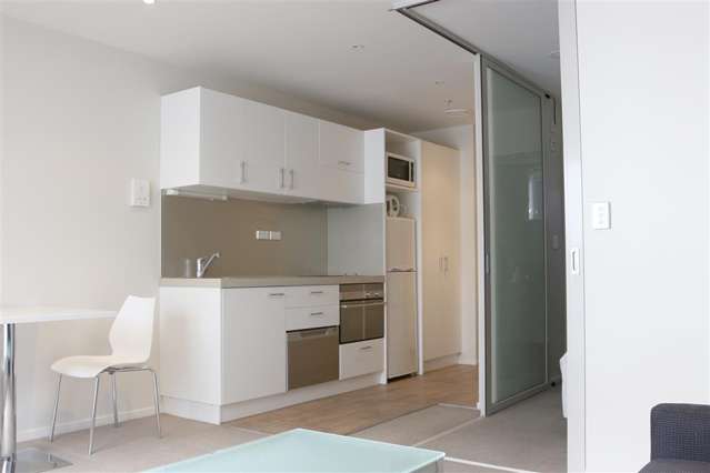 1020/72-82 Taranaki Street 2185_2