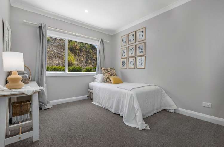 9 Baxters Rise Aotea_23