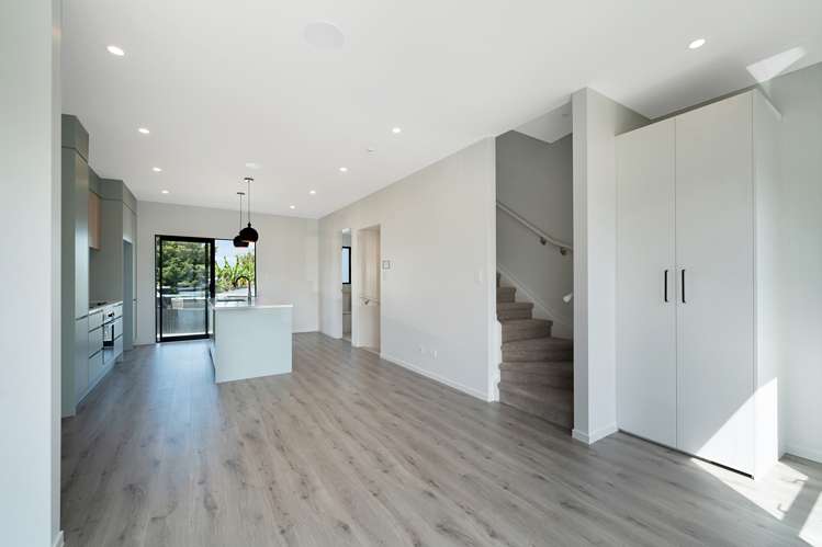4/107 Hobsonville Road West Harbour_9