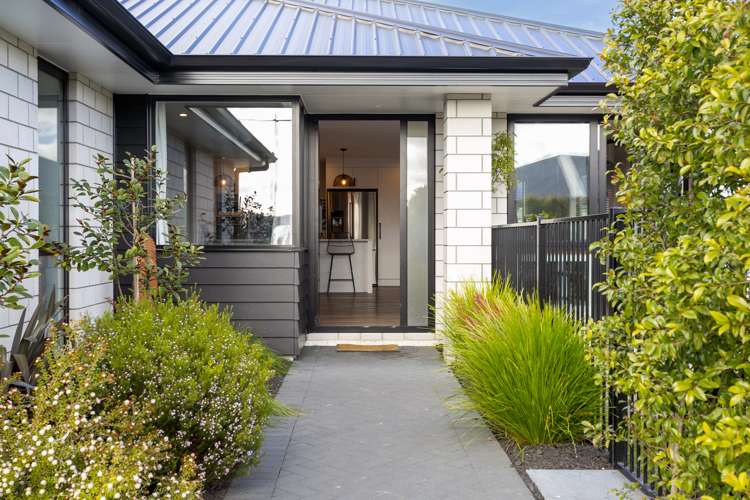 7 Roto Close Wharewaka_18