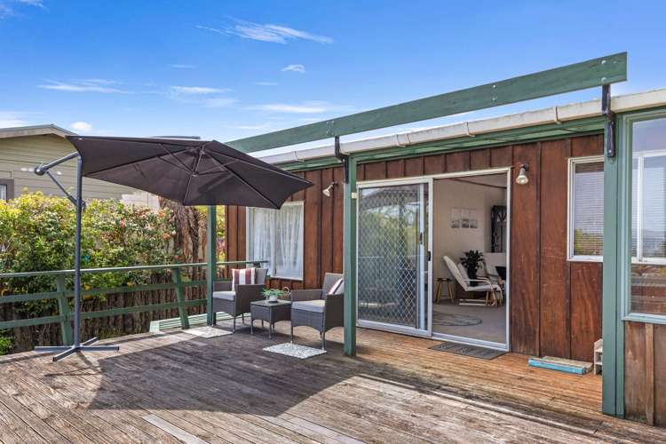 2/37 Hinemoa Avenue Lake Taupo_16