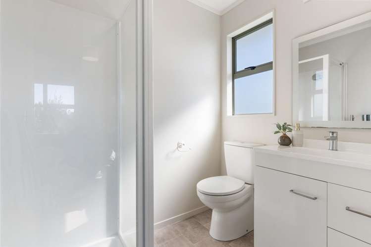 159 Chivalry Road Glenfield_10