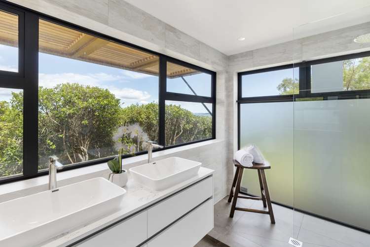 66 Kennedy Point Road Surfdale_16