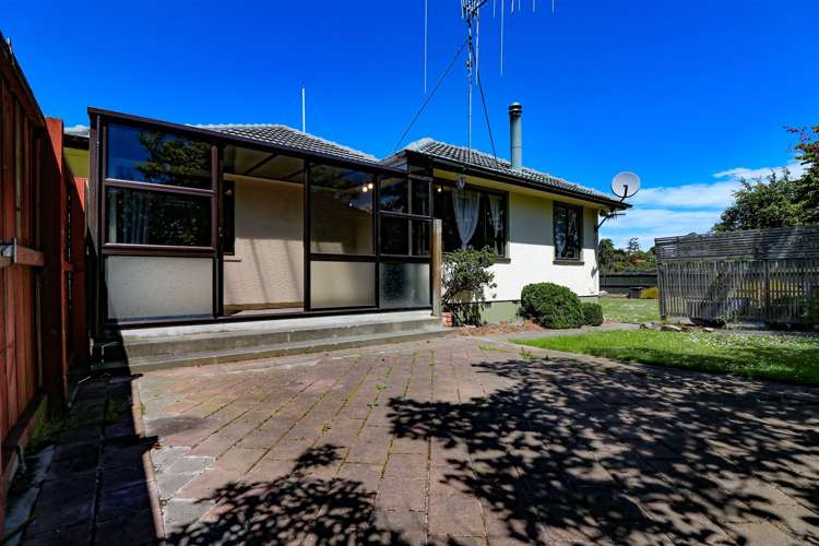 20 Glen Street Marchwiel_16