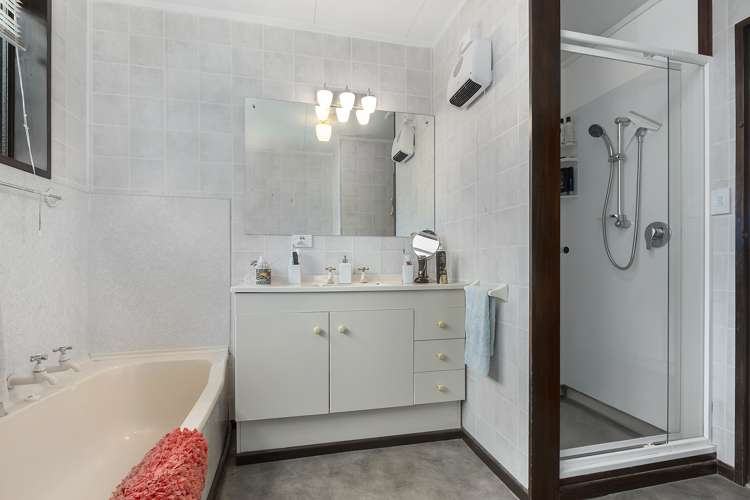 76 Kinmont Crescent Mosgiel_12