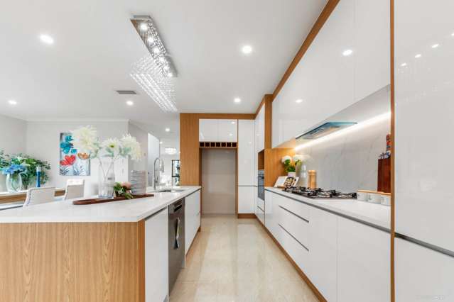 8 Knockanara Drive Flat Bush_4