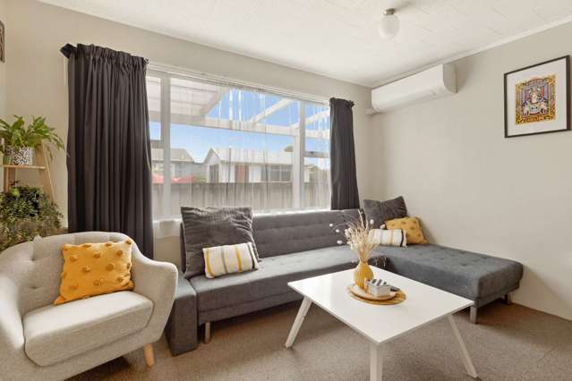 2/54 Weston Avenue Roslyn_3