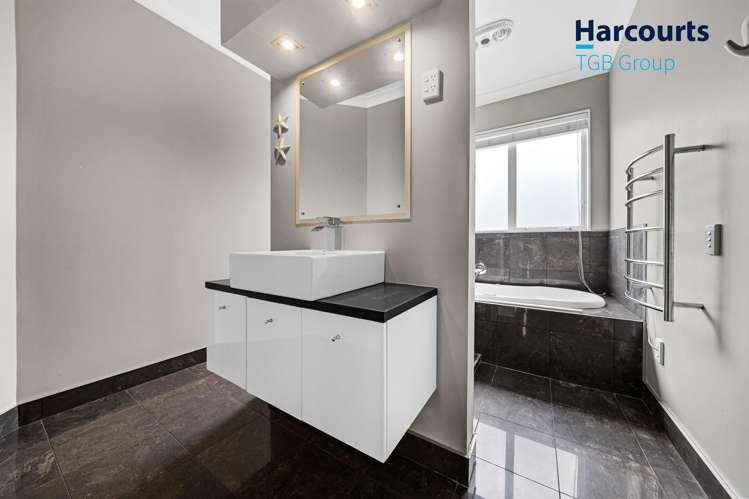 28 Franshell Crescent East Tamaki_6