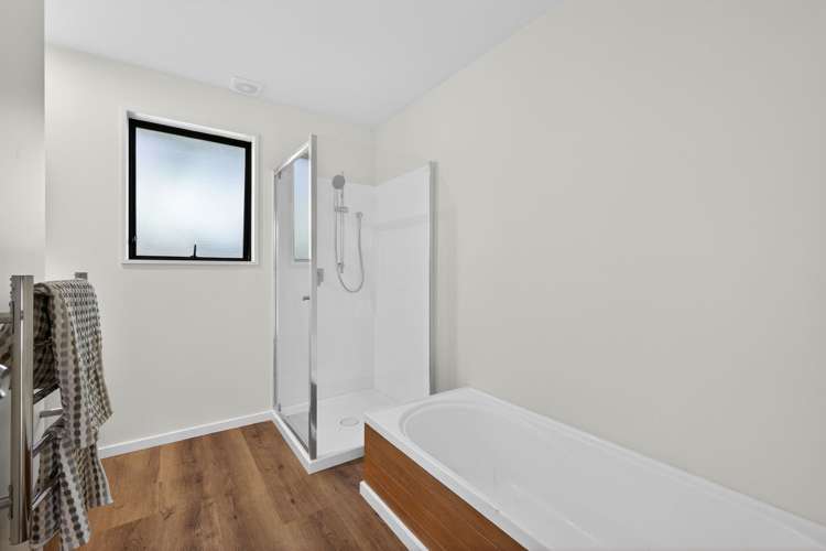 2/8 Fovant Street Russley_17