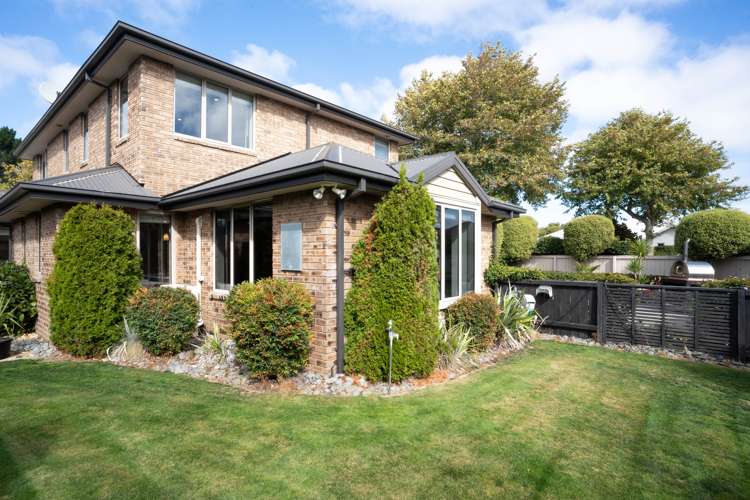 42 Pohutukawa Crescent Parklands_25