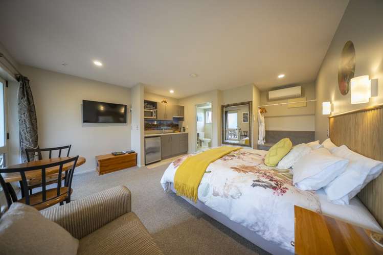 13 and 15 Melland Place Te Anau_9