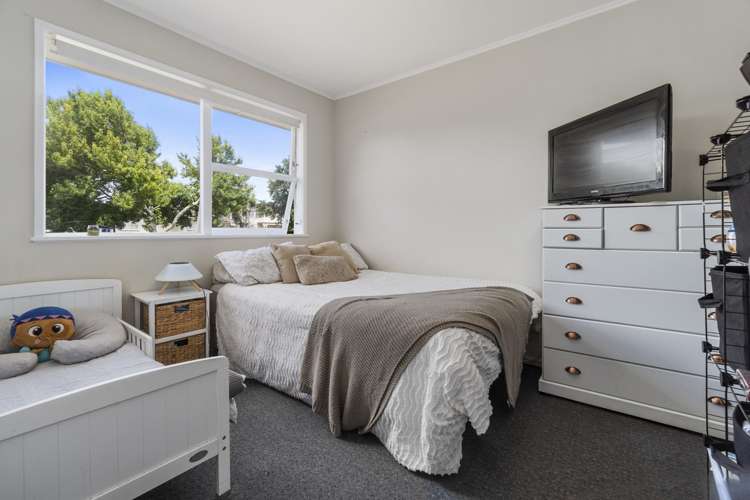 79 Beeston Crescent Manurewa_9