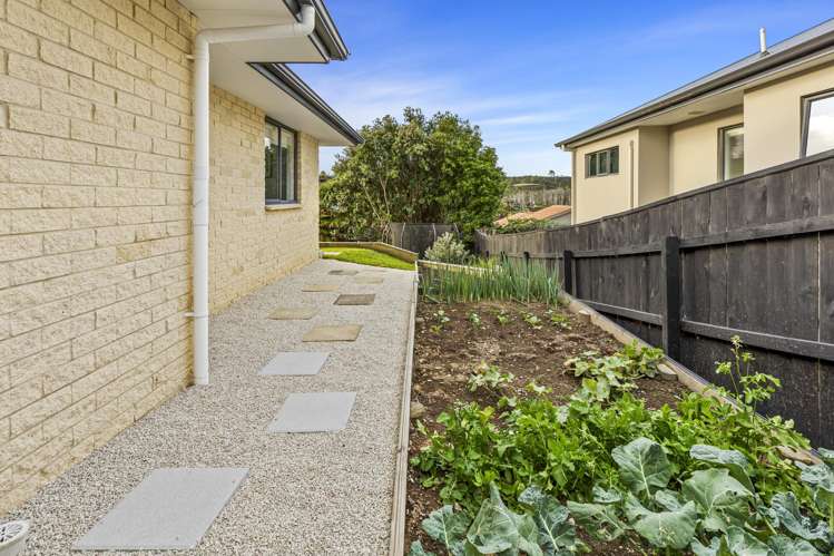 8 Roberta Crescent Orewa_6