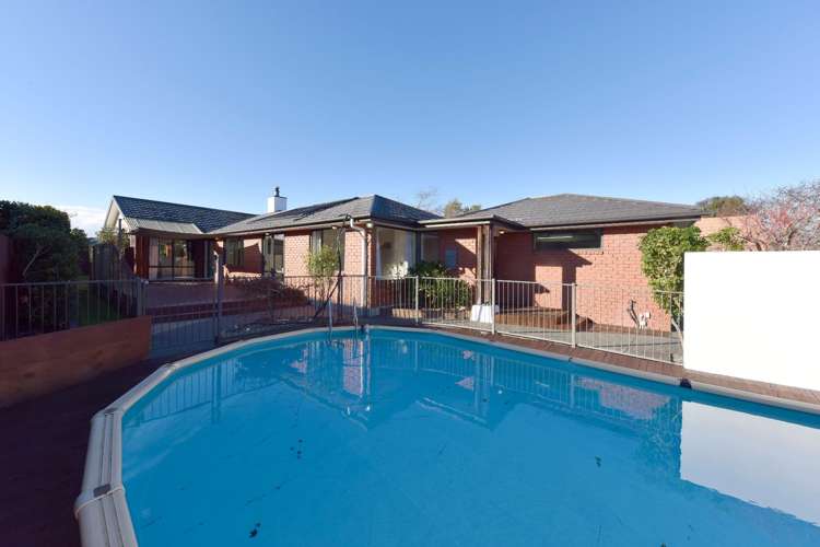 10 Courtfield Close_0