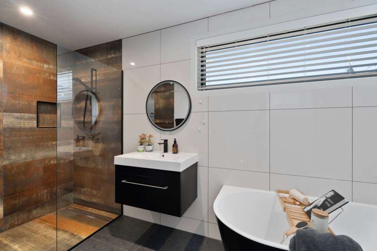 52 Stratford Drive Cromwell_10