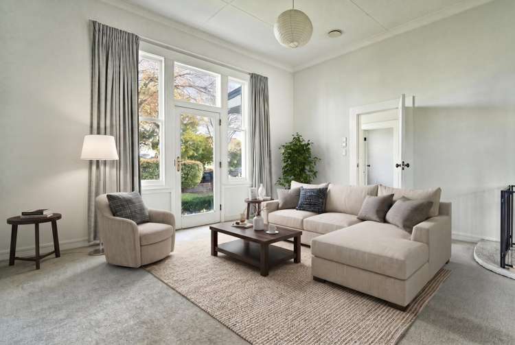1001 Plunket Street_5