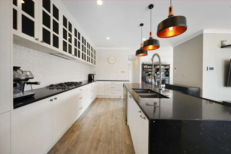 5 Lewis Younie Road_1