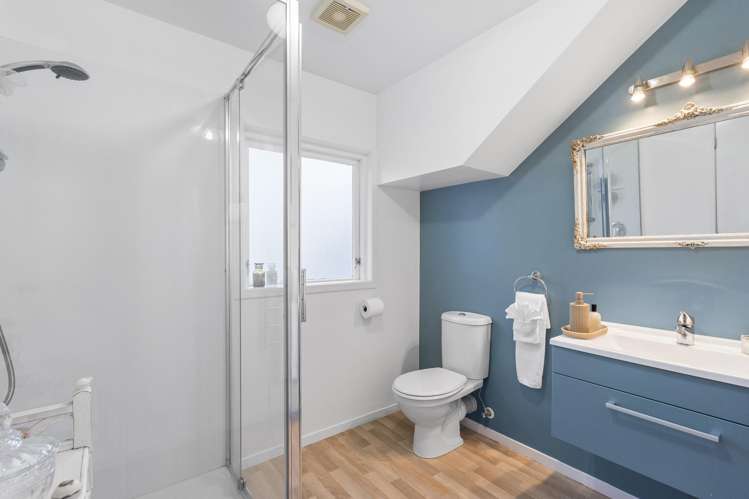 38 Park Hill Road Birkenhead_20
