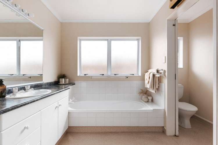 1a Luculia Drive Mount Maunganui_16