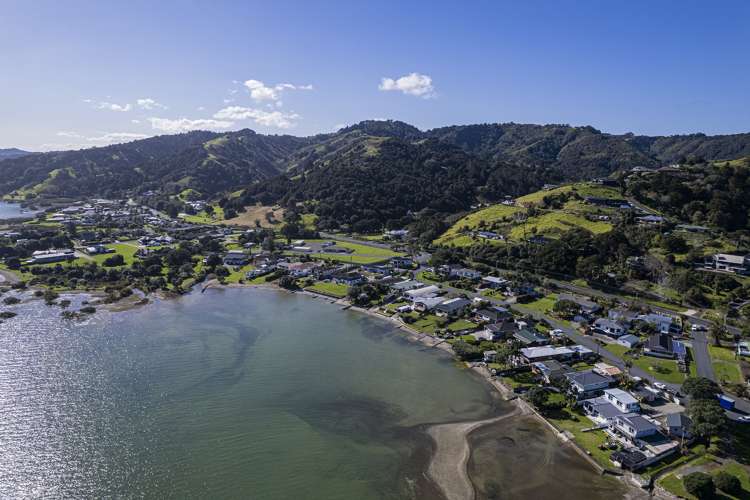 13 Attwood Street Tamaterau_36