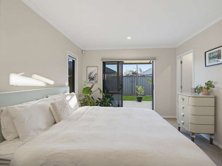 4 Drake Crescent Awatoto_11